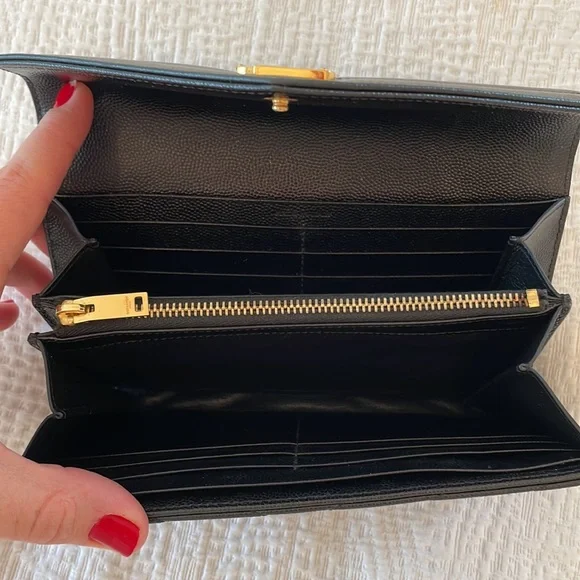 YSL Wallet - Picture 3 of 7